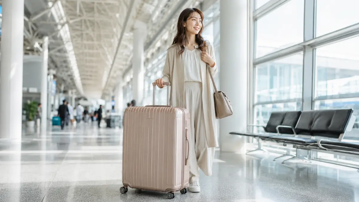 大きめかわいいキャリーケース キャリーケース かわいい 大きめサイズを海外旅行で使う日本人女性