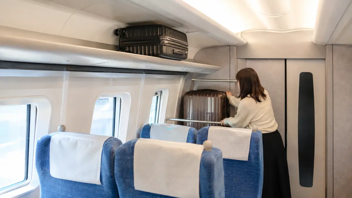 新幹線の車両別スーツケース置き場|のぞみ・こだま・はやぶさ・あさま比較